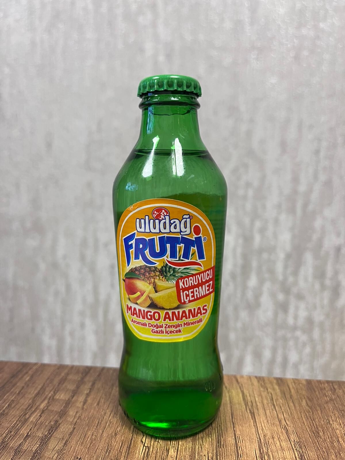 Uludağ Frutti Mango Ananas Soda 200 Ml